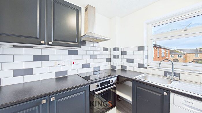 2 Bedroom Flat To Rent In New Wood, Welwyn Garden City, AL7