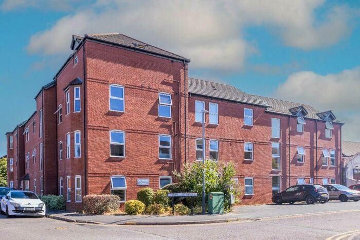 2 Bedroom Apartment To Rent In Little Pennington Street, Rugby, Warwickshire, CV21