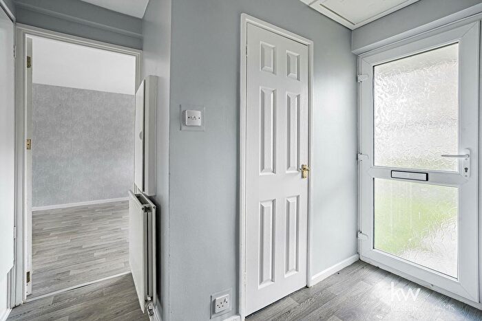 3 Bedroom Terraced House To Rent In Trident Drive, Dunstable, LU5