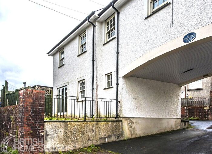 2 Bedroom Detached House For Sale In Market Street, Lampeter, Ceredigion, SA48