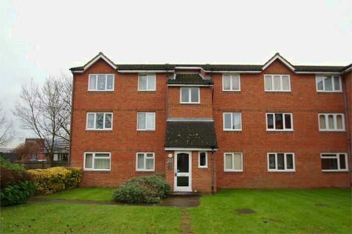 1 Bedroom Flat To Rent In Southwold Road, Watford, WD24