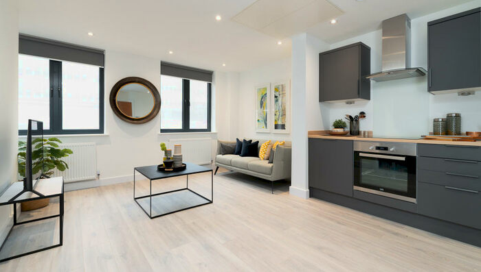 1 Bedroom Apartment To Rent In East Park, Crawley, RH10