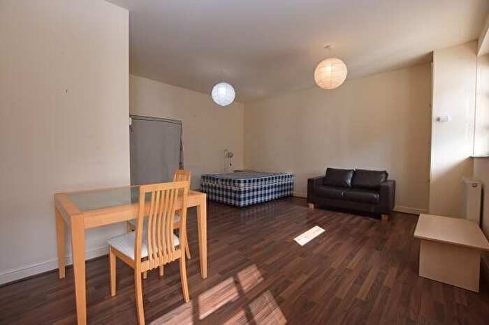 Apartment To Rent In White Croft Works, Furnace Hill, S3