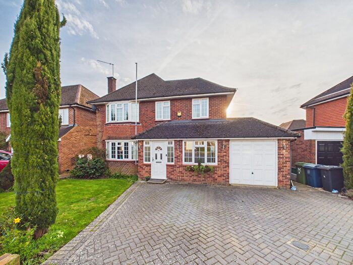 4 Bedroom Detached House For Sale In Ashley Drive, Penn, High Wycombe, Buckinghamshire, HP10