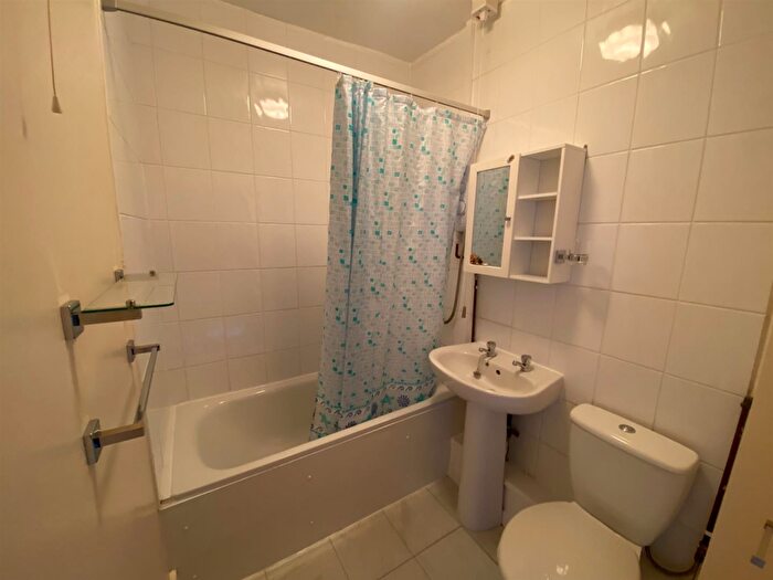 1 Bedroom Flat To Rent In Tawstock, Barnstaple, EX31