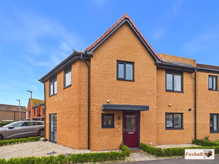 3 Bedroom Semi-Detached House For Sale In Rues Farm, Felixstowe, IP11