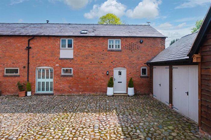 3 Bedroom Barn Conversion For Sale In Wrenbury Road, Chorley Nr. Nantwich, CW5