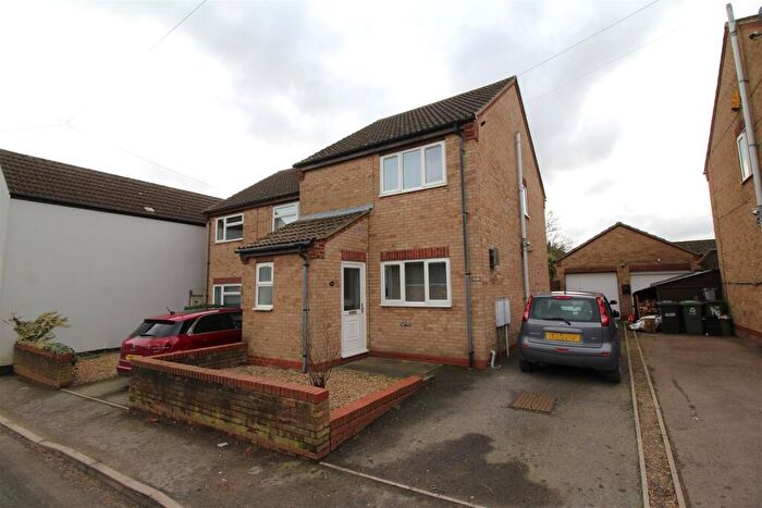 3 Bedroom Semi Detached House For Sale In Main Street, Farcet, Peterborough, PE7