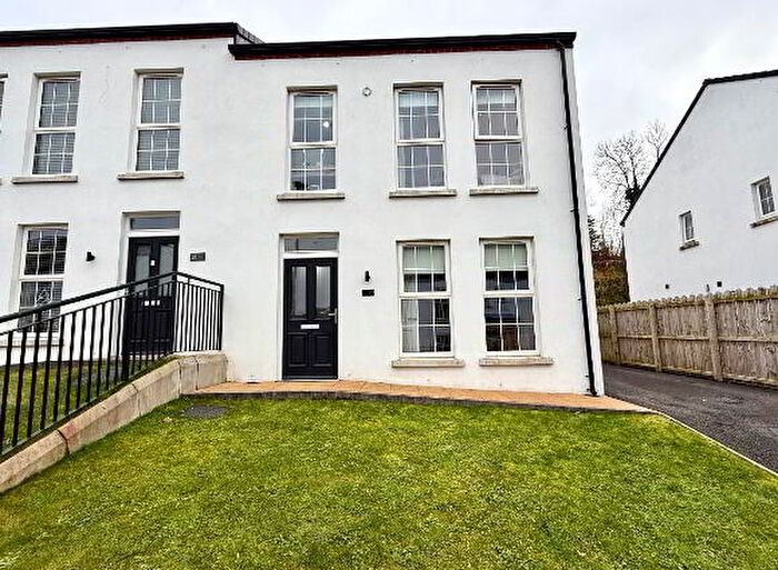 4 Bedroom Semi-Detached House For Sale In The Hillock, L'Derry, BT47