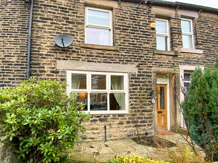 3 Bedroom Terraced House For Sale In Post Street, Padfield, SK13