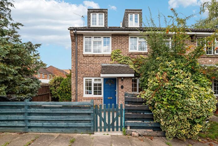 2 Bedroom Semi-Detached House To Rent In St. Anthonys Close, Upper Tooting, SW17