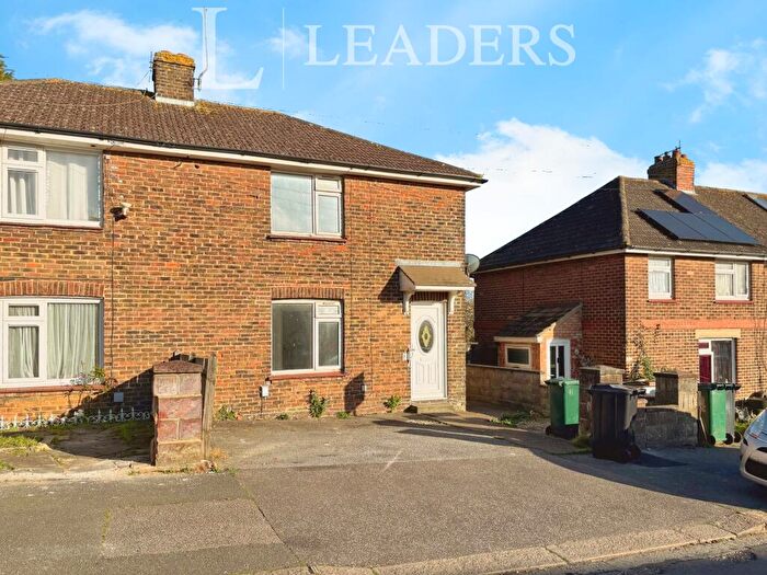 3 Bedroom Semi-Detached House To Rent In Stapley Road, Hove, BN3