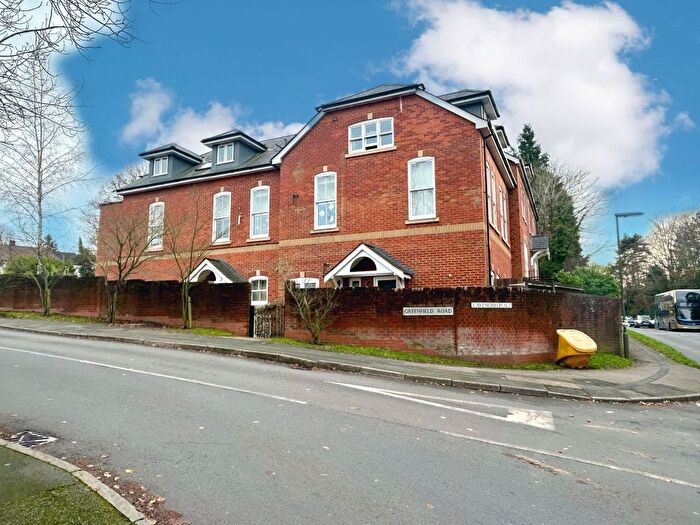 2 Bedroom Flat To Rent In Flat, Cavendish Place, School Hill, Wrecclesham, Farnham, GU10