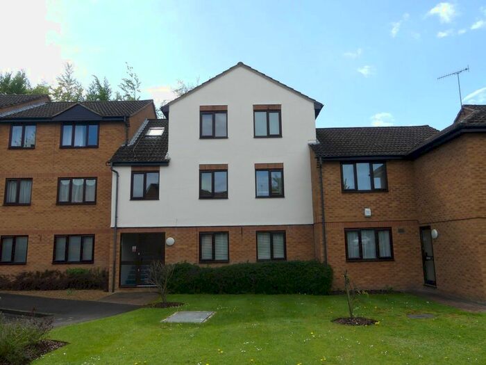 1 Bedroom Property To Rent In Knaves Hollow, Wooburn Moor, High Wycombe HP10