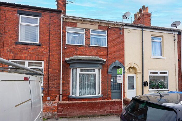 3 Bedroom Terraced House For Sale In Arthur Street, Withernsea, HU19