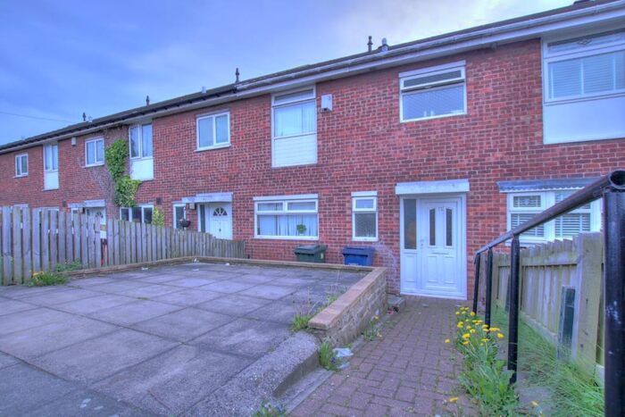 3 Bedroom Terraced House To Rent In Valley View, Lemington, Newcastle Upon Tyne, NE15