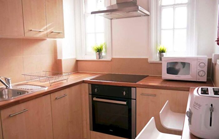 1 Bedroom Studio To Rent In Rushwoth Street, London, SE1