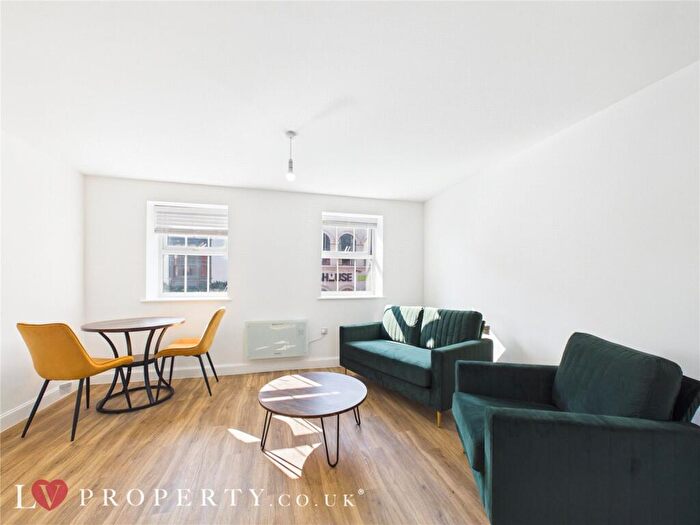 1 Bedroom Apartment To Rent In Isher Lofts, Hall Street, Birmingham, West Midlands, B18