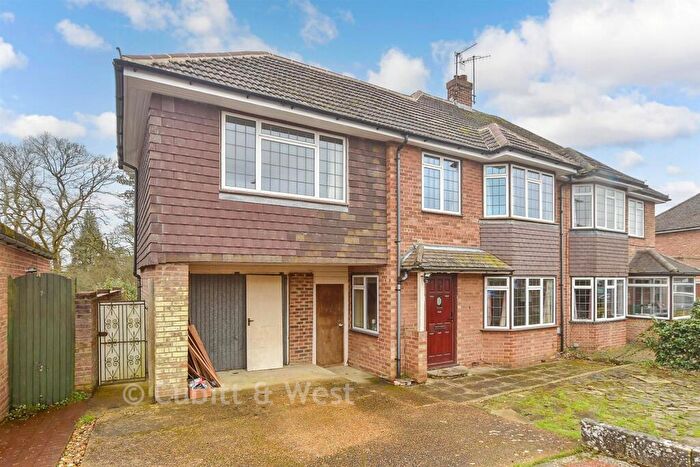 4 Bedroom Semi-Detached House For Sale In Campbell Crescent, East Grinstead, West Sussex, RH19