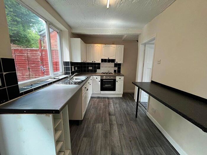 3 Bedroom Terraced House To Rent In Brynorme Road, Crumpsall, M8