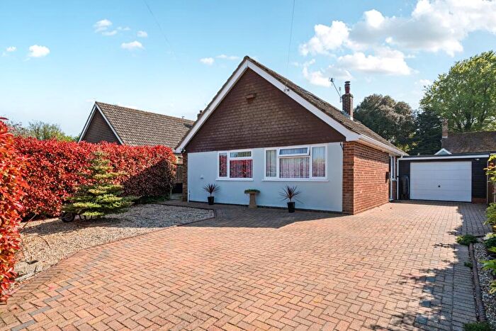 3 Bedroom Detached Bungalow For Sale In St. Andrews Way, Tilmanstone, Deal, Kent, CT14