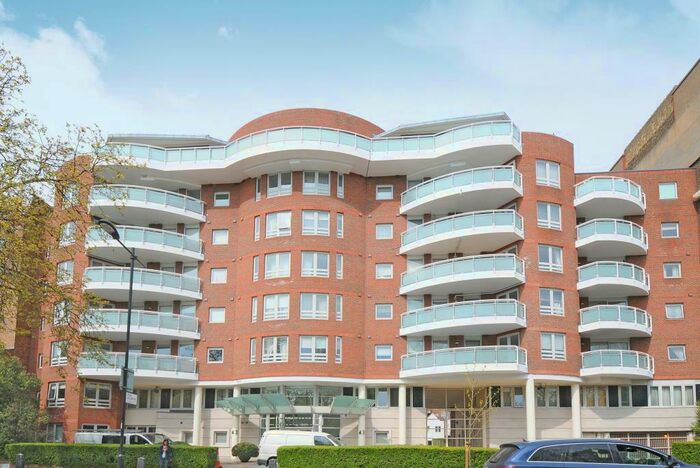1 Bedroom Apartment To Rent In Templar Court, St. Johns Wood, NW8