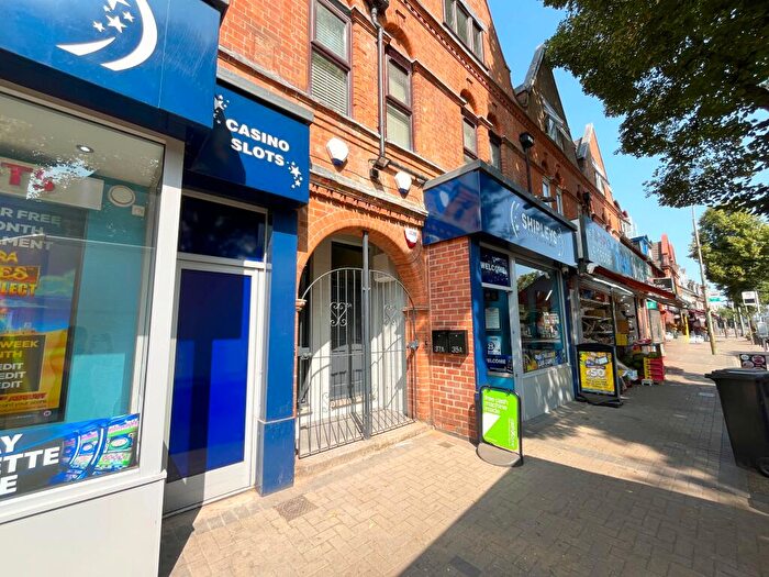 2 Bedroom Flat To Rent In Narborough Road, Westcotes, Leicester, LE3