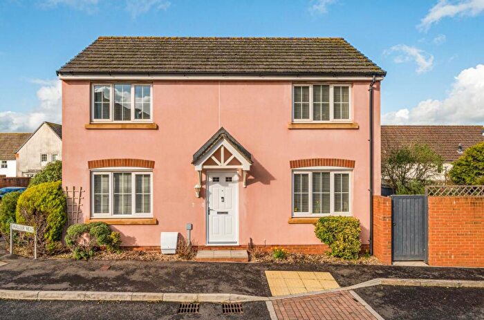 3 Bedroom Detached House For Sale In Parlour Mead, Cullompton, Devon, EX15