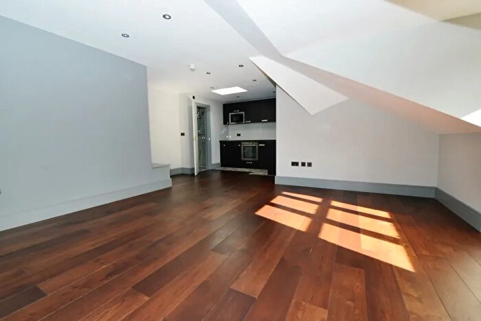 Studio To Rent In Sutherland Avenue, Maida Vale, W9