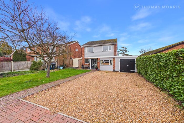 4 Bedroom Detached House For Sale In Parsons Drive, Ellington, Huntingdon, Cambridgeshire, PE28