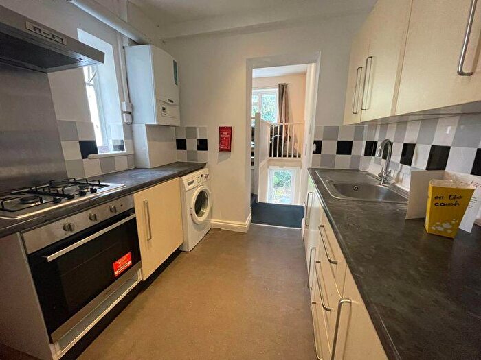 1 Bedroom Semi-Detached House To Rent In Widdicombe Way, Brighton, BN2