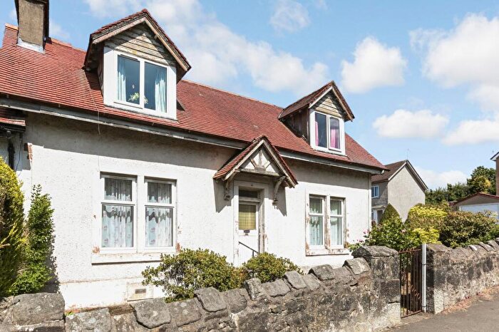 2 Bedroom End Of Terrace House For Sale In Nethercraigs Road, Paisley, Renfrewshire, PA2