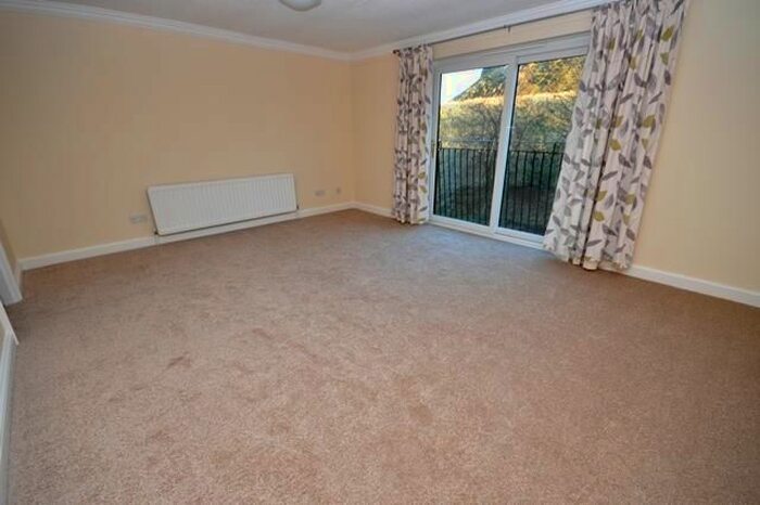 2 Bedroom Flat To Rent In East Parkside, Edinburgh, EH16