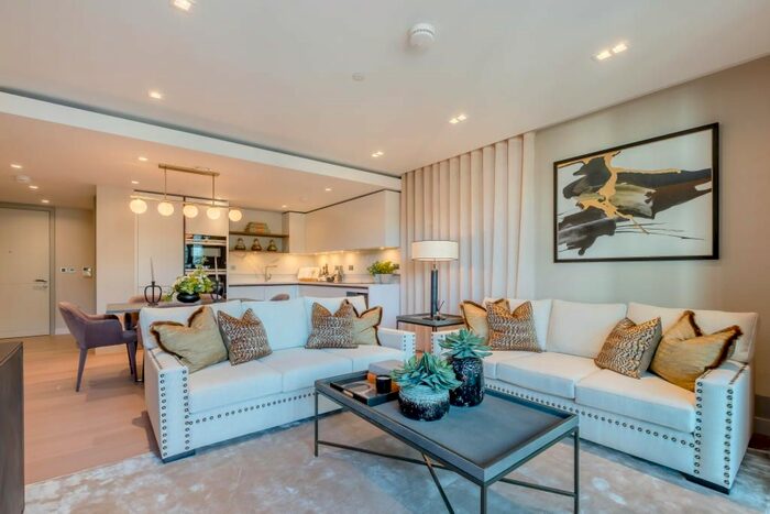 2 Bedroom Flat To Rent In Garrett Mansions, London, Greater London, W2