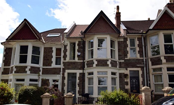 3 Bedroom Terraced House To Rent In Nutgrove Avenue, Bristol, Somerset, BS3