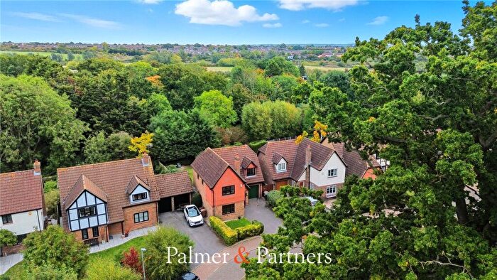 4 Bedroom Detached House For Sale In Vellacotts, Chelmsford, Essex, CM1