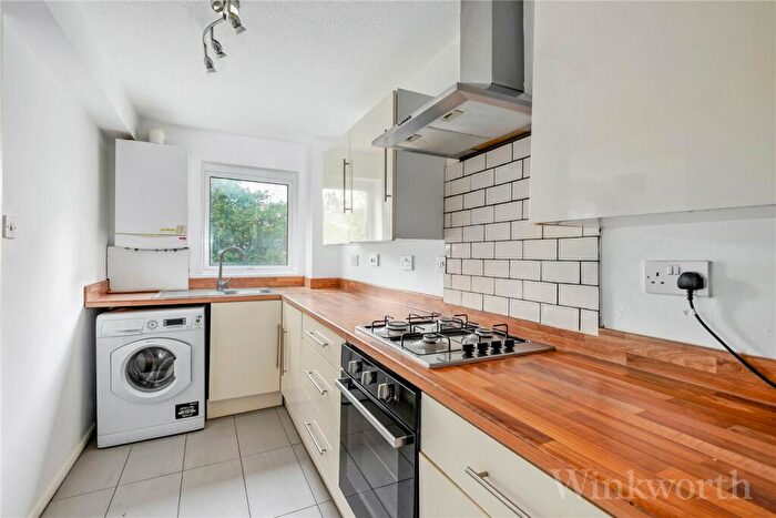 1 Bedroom Apartment To Rent In Wood Vale, Forest Hill, London, SE23