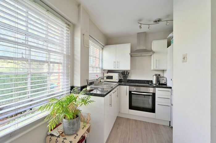 Studio For Sale In Cambalt Road, Putney, London, SW15