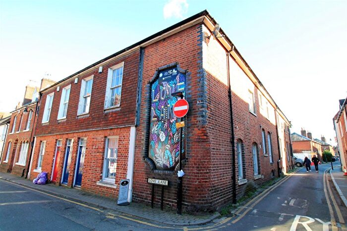 Studio To Rent In A Holters Mews, Canterbury Ref -, CT1