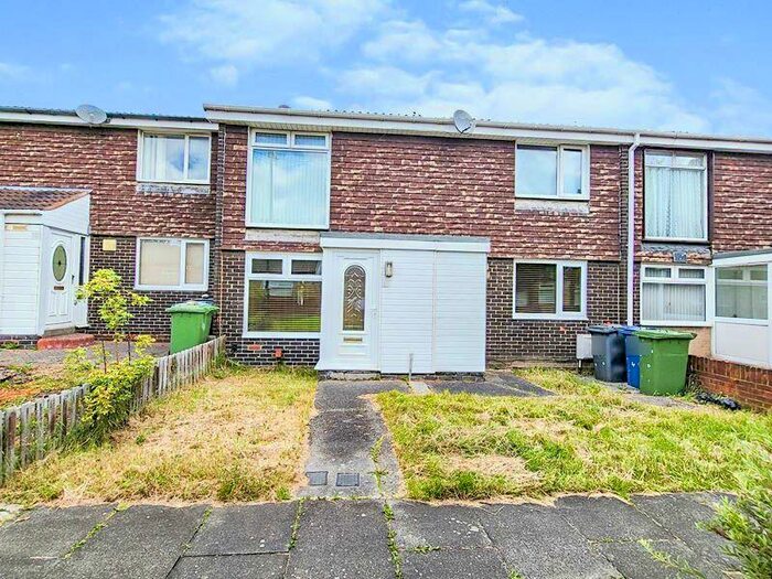 2 Bedroom Ground Flat To Rent In Hereford Way, Fellgate, Jarrow, Tyne And Wear, NE32