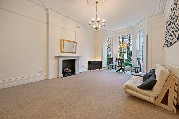 1 Bedroom Flat To Rent In Elsham Road, London, W14