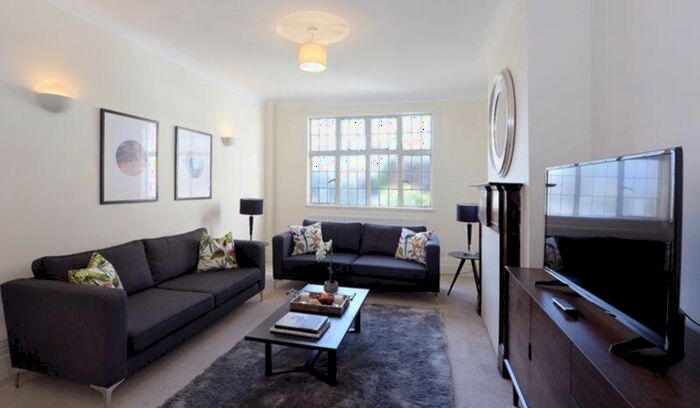 5 Bedroom Apartment To Rent In Strathmore Court, Park Road, St Johns Wood, NW8