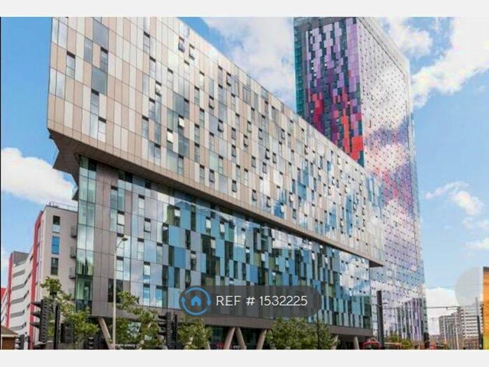 2 Bedroom Flat To Rent In Saffron Central Square, Croydon, CR0