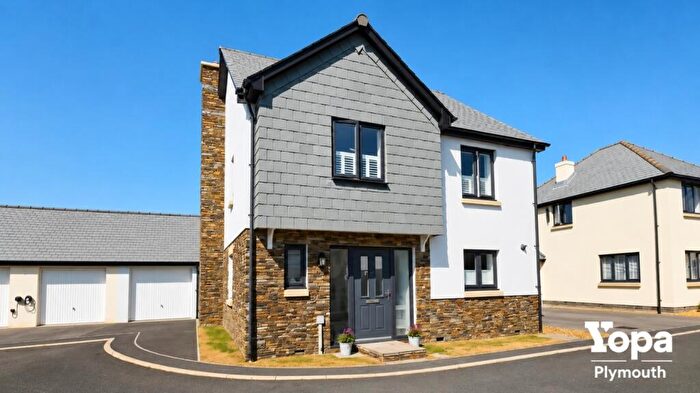 4 Bedroom Detached House For Sale In Clover Park, Plymouth, PL8