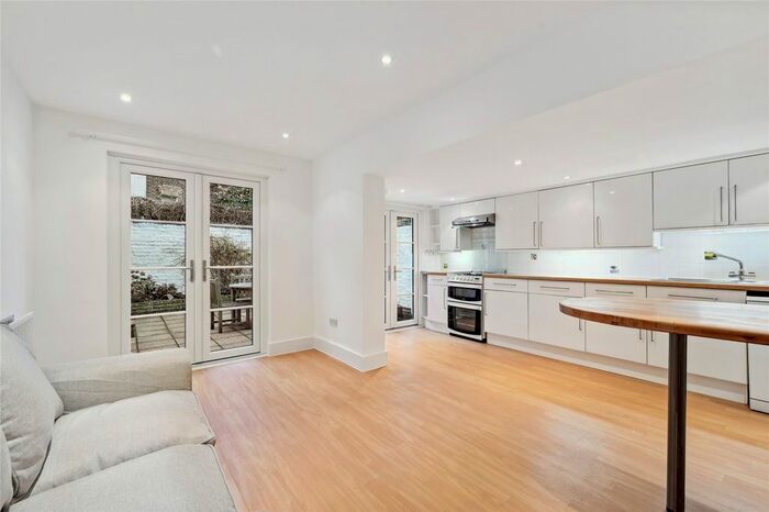 1 Bedroom Flat To Rent In Tachbrook Street, Pimlico, London, SW1V