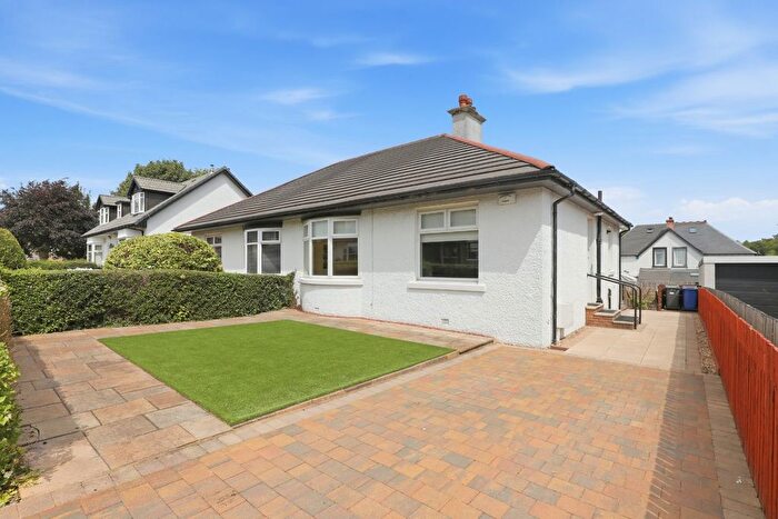 2 Bedroom Bungalow For Sale In Baronscourt Drive, Paisley, Renfrewshire, PA1