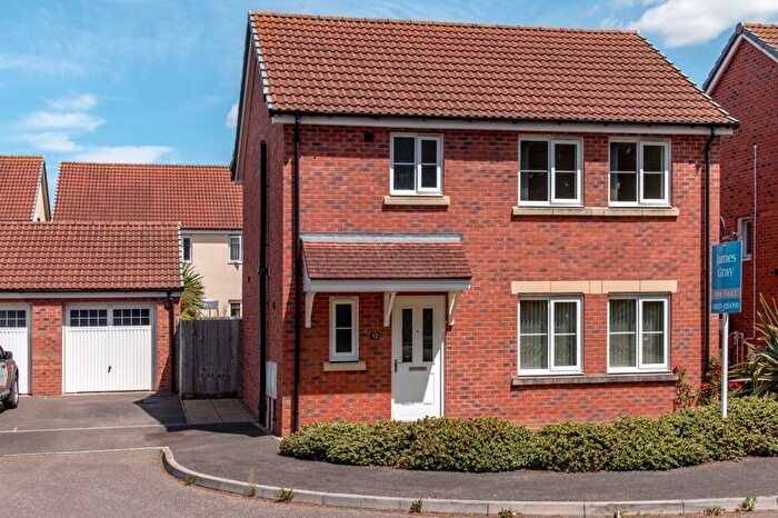 3 Bedroom Detached House For Sale In Monkton Heathfield, Taunton, TA2