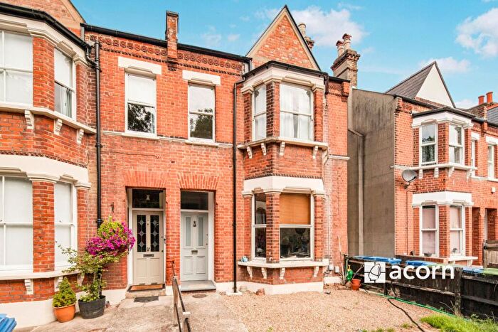 2 Bedroom Flat To Rent In Upland Road London, SE22