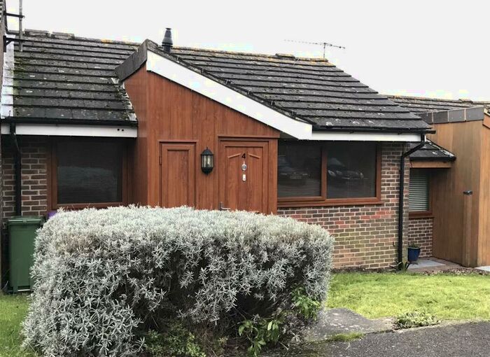 2 Bedroom Semi-Detached Bungalow To Rent In Corunna Close, Hythe, CT21