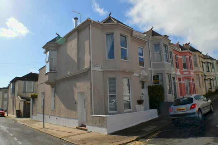 1 Bedroom Flat To Rent In Egerton Place, St Judes, PL4